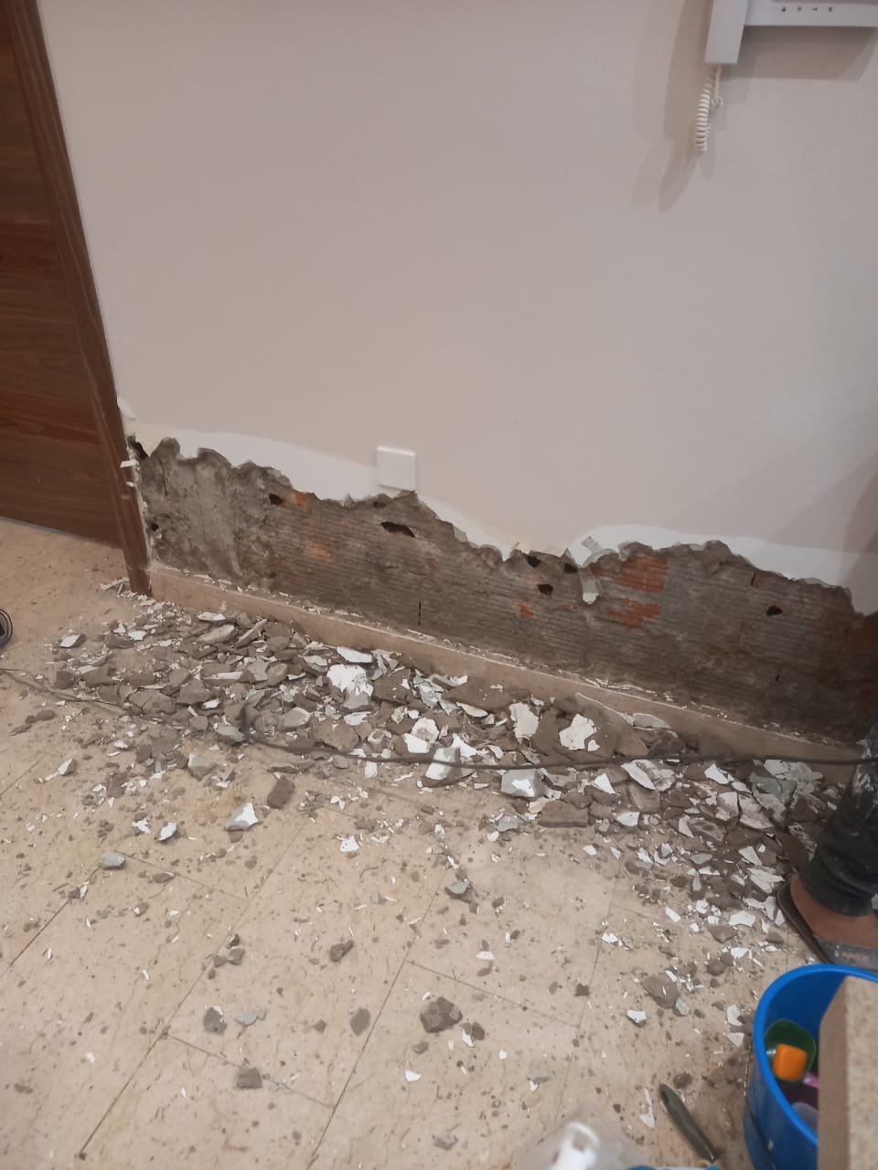 حل مشكلة رطوبة الحوائط